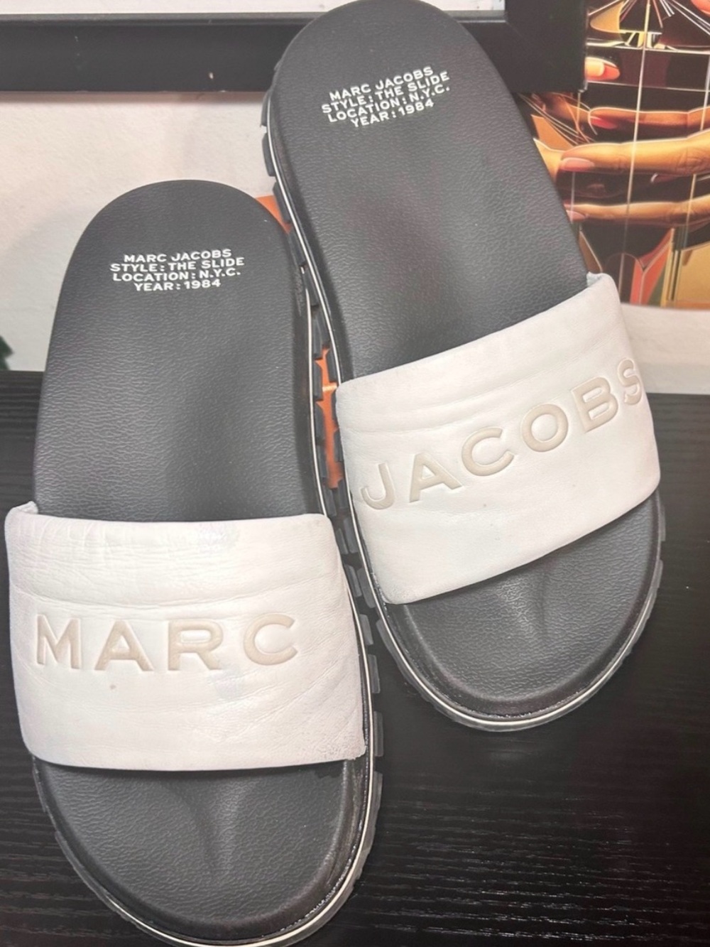 Marc Jacobs Black and White Logo Slide Sandals | Unisex | Size: 9 (Women's)